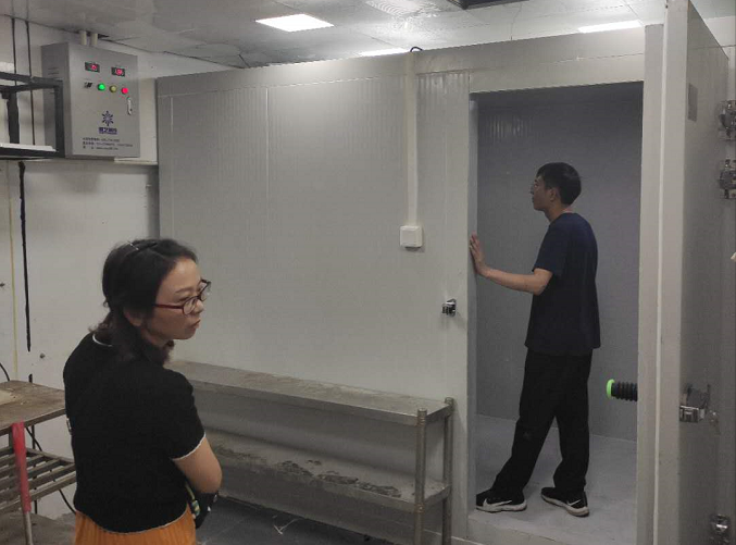 餐飲冷庫，雪藝制冷安裝